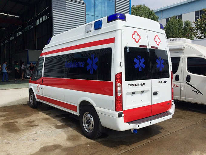 福特V348长轴超人高顶监护型救护车 福特V348长轴超人高顶监护型救护车