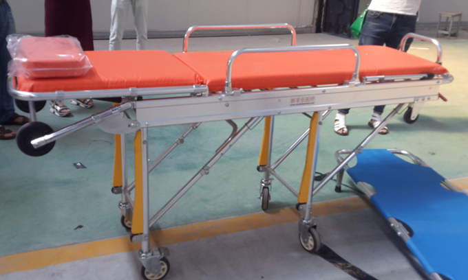 福特V348长轴超人高顶监护型救护车 福特V348长轴超人高顶监护型救护车