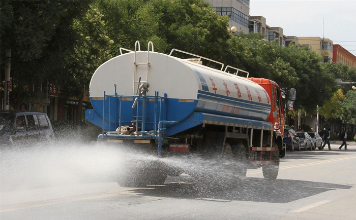洒水车也可以高大上,湖北程力东风D9洒水车引潮流